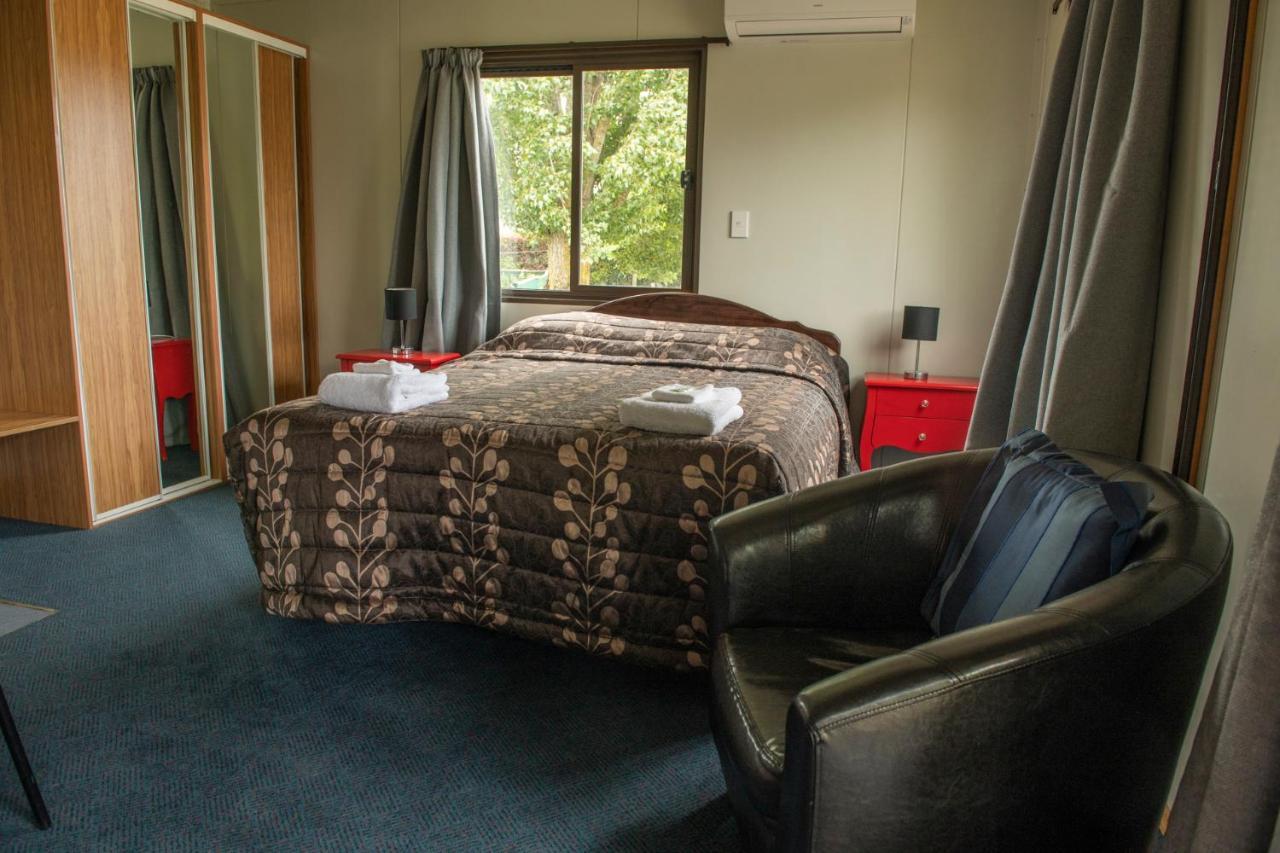 Rangiora Eco Holiday Park Fernside Dış mekan fotoğraf