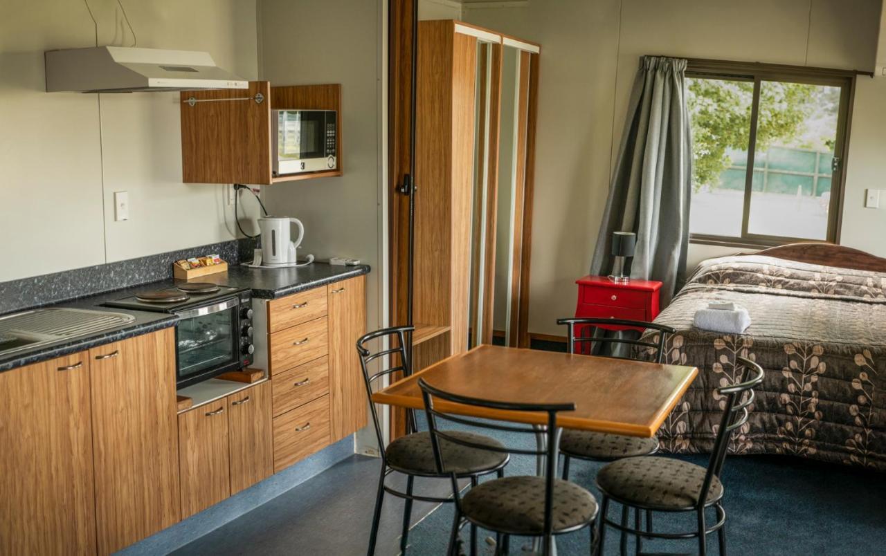 Rangiora Eco Holiday Park Fernside Dış mekan fotoğraf