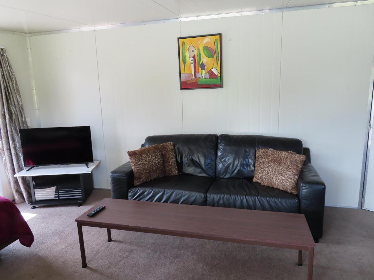 Rangiora Eco Holiday Park Fernside Dış mekan fotoğraf