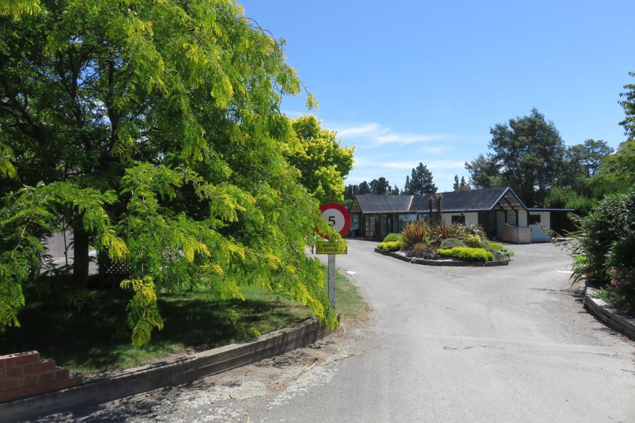 Rangiora Eco Holiday Park Fernside Dış mekan fotoğraf