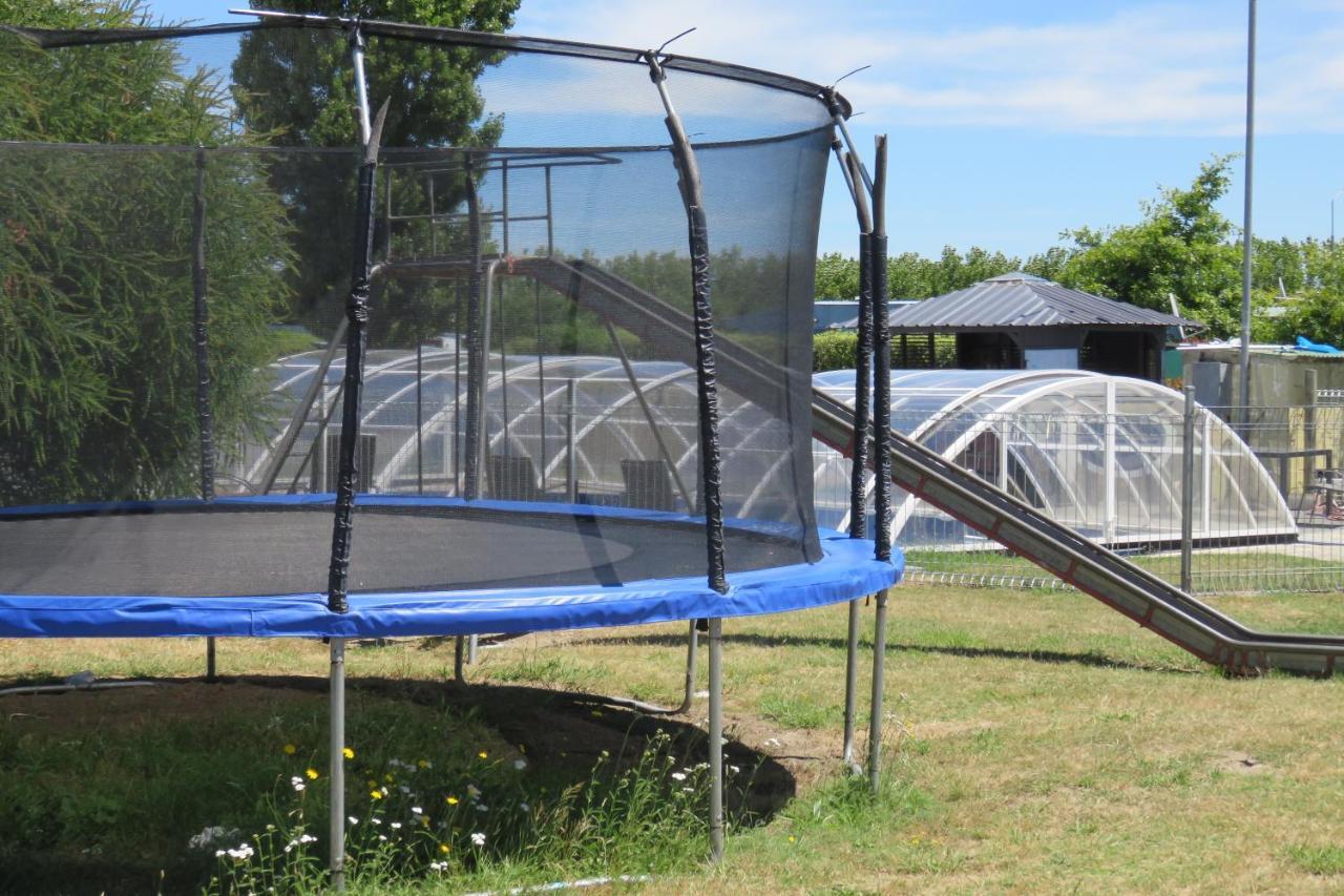 Rangiora Eco Holiday Park Fernside Dış mekan fotoğraf