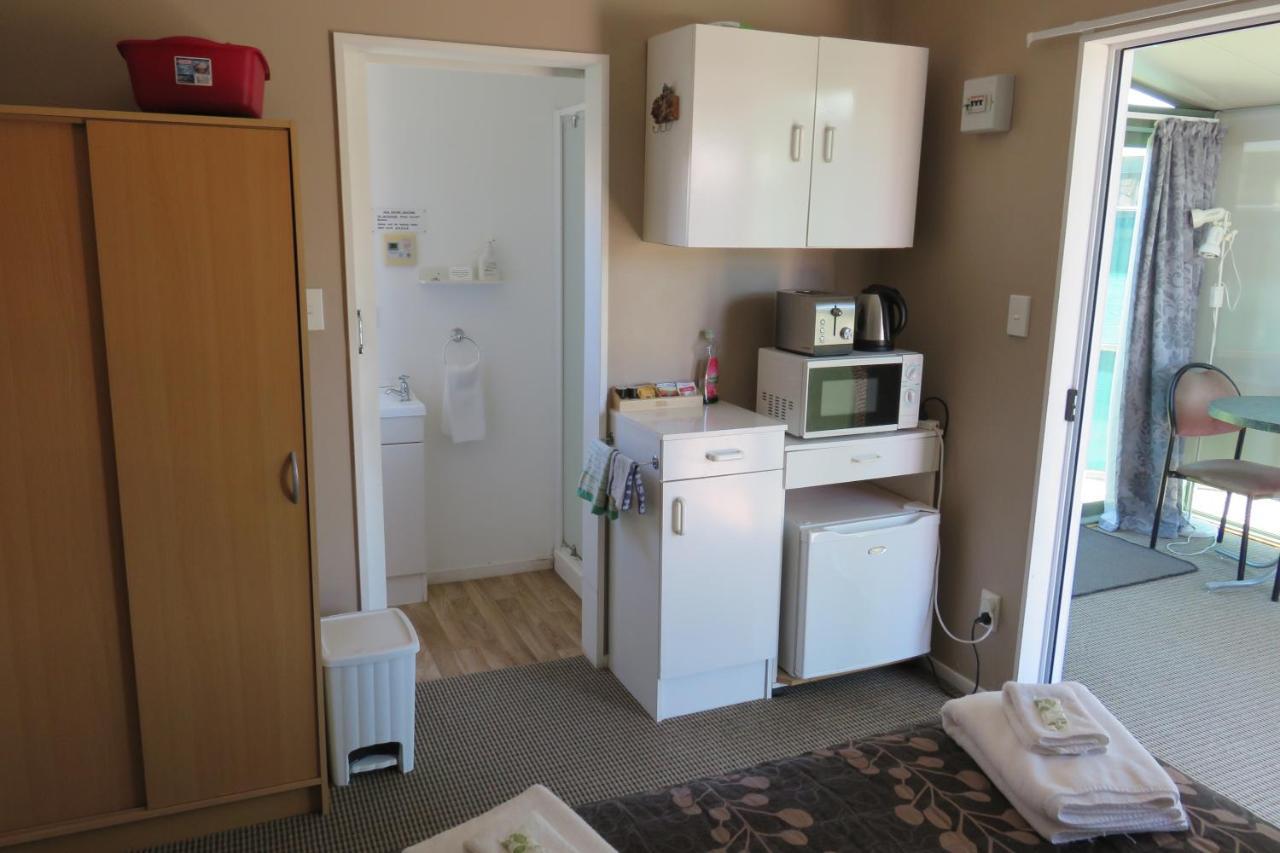 Rangiora Eco Holiday Park Fernside Dış mekan fotoğraf
