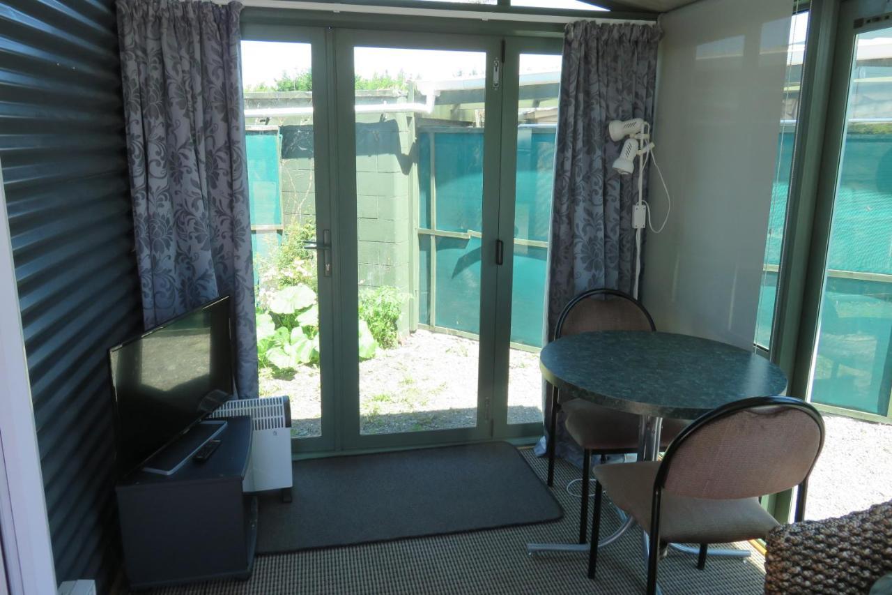 Rangiora Eco Holiday Park Fernside Dış mekan fotoğraf